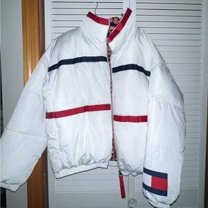 this white cropped puffer jacket is super stylish && warm!!